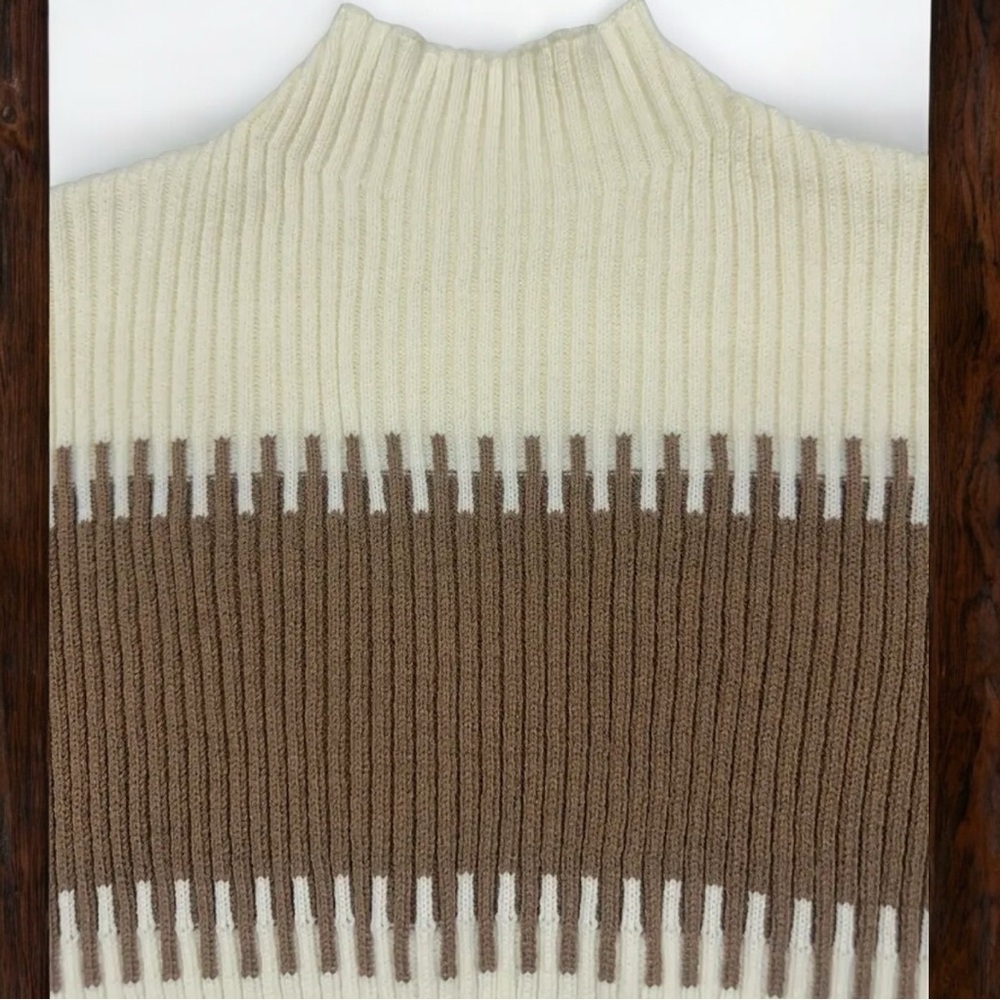 Sexy Brown & Cream Ribbed Sweater & Skirt Set, Pockets & Slits - Picture 4 of 6